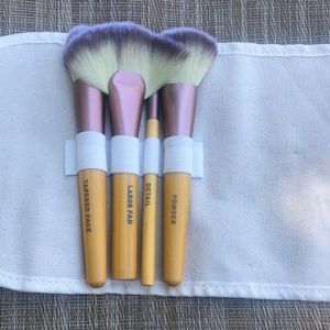 Brushes Collection 100% Vegan